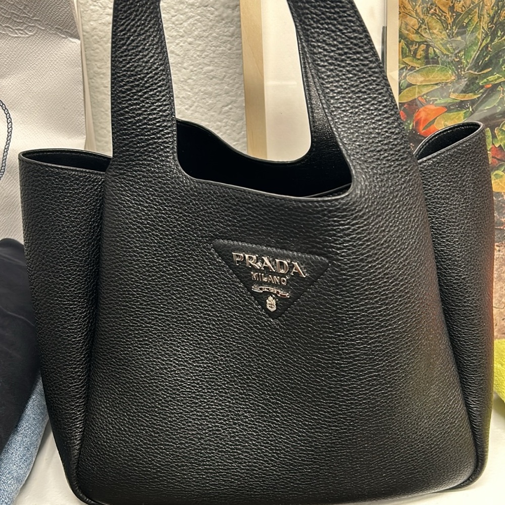Prada Medium Tote - image 4